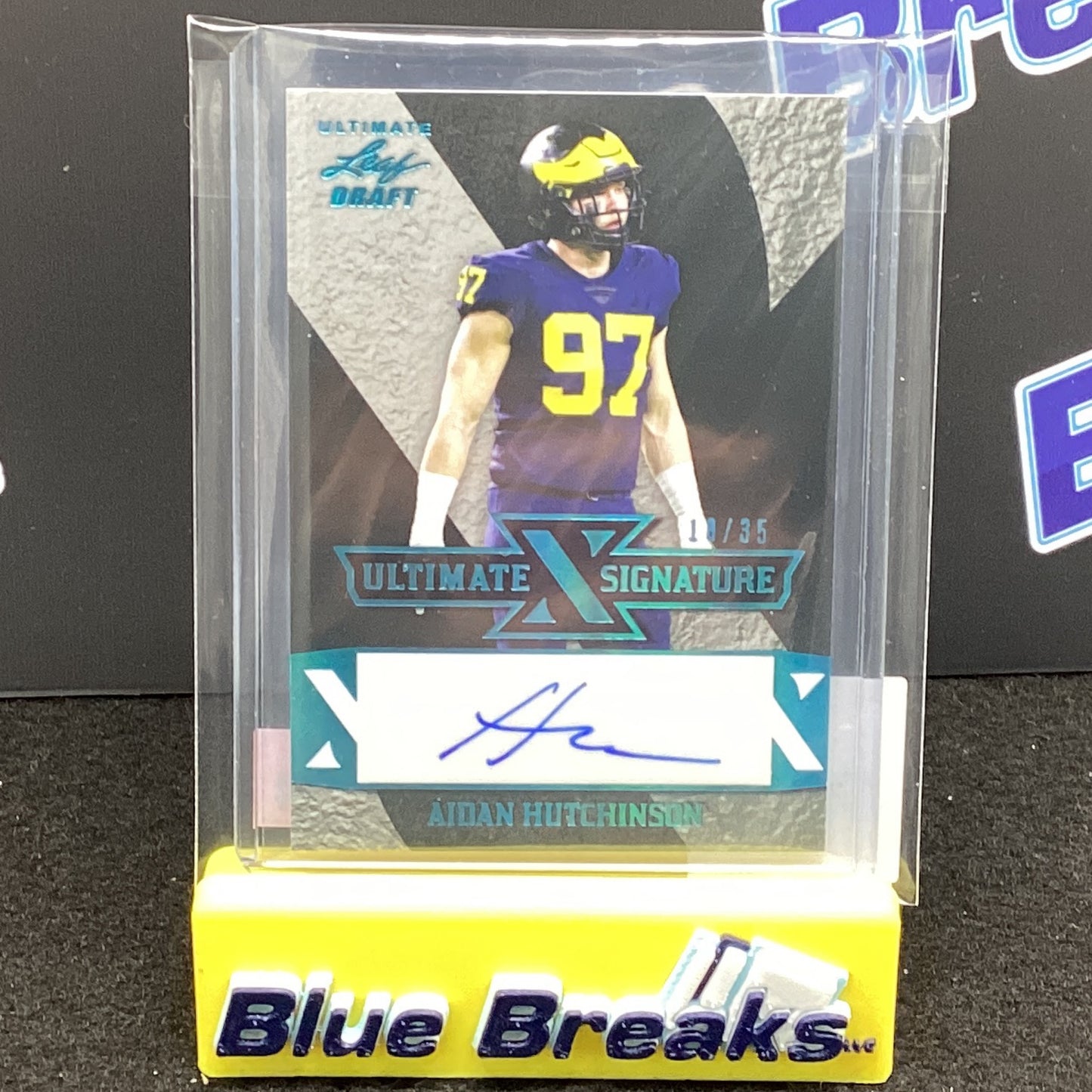 2022 Ultimate Leaf Draft Ultimate Signatures Aidan Hutchinson 18/35 YXS-AH1