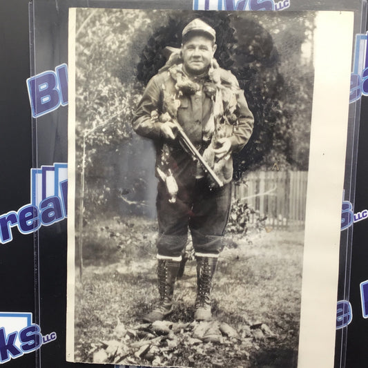 1936 Babe Ruth Wire Photo Type 1 Originial (Hunting)