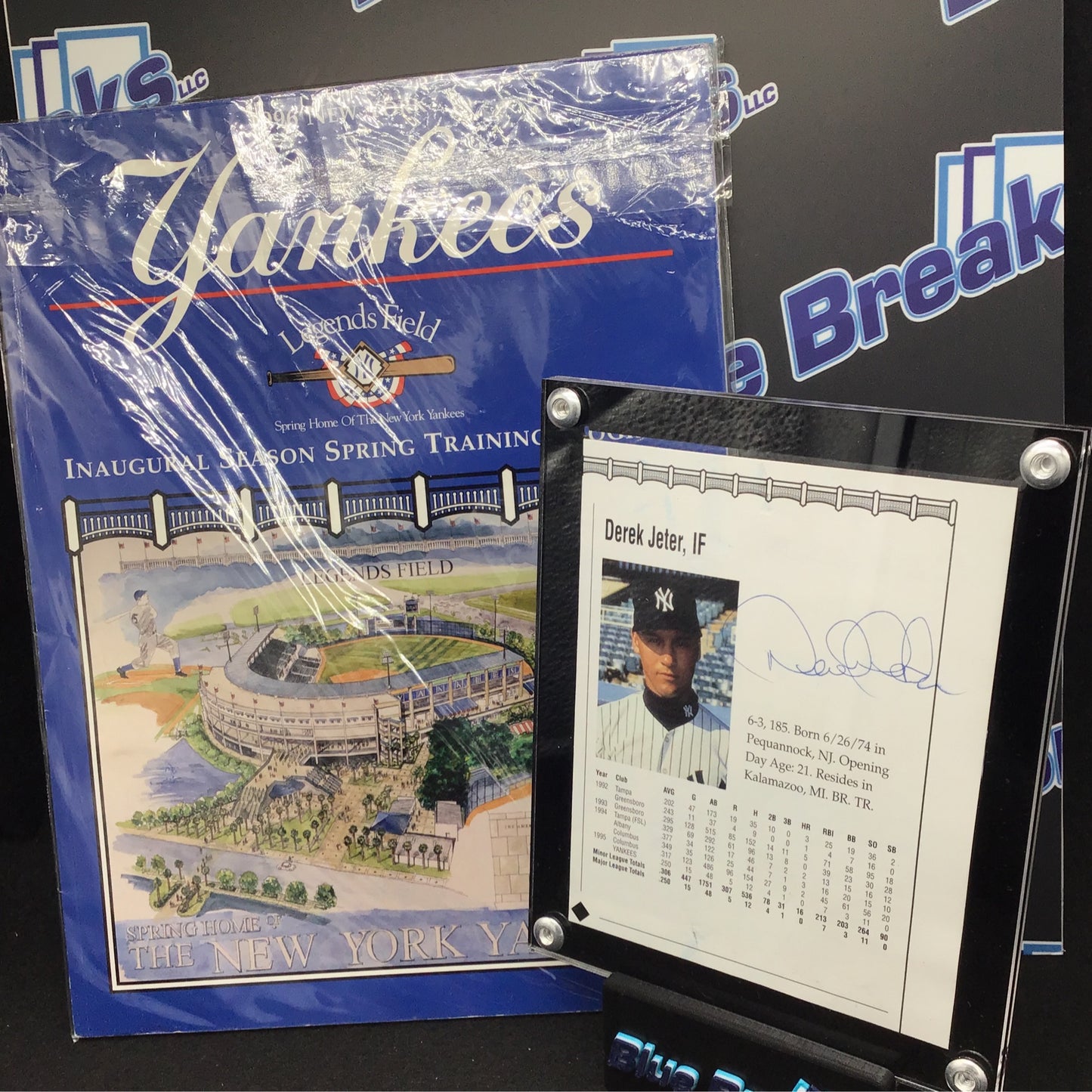 1996 Derek Jeter Cut Rookie Auto with Spring Training Program