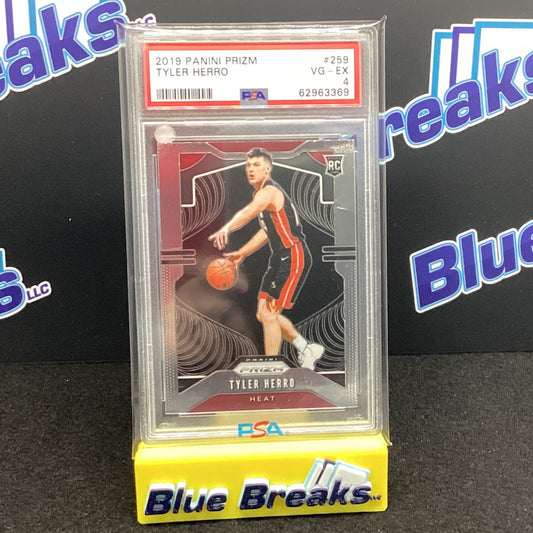 2019 Panini Prizm Tyler Herro PSA 4
