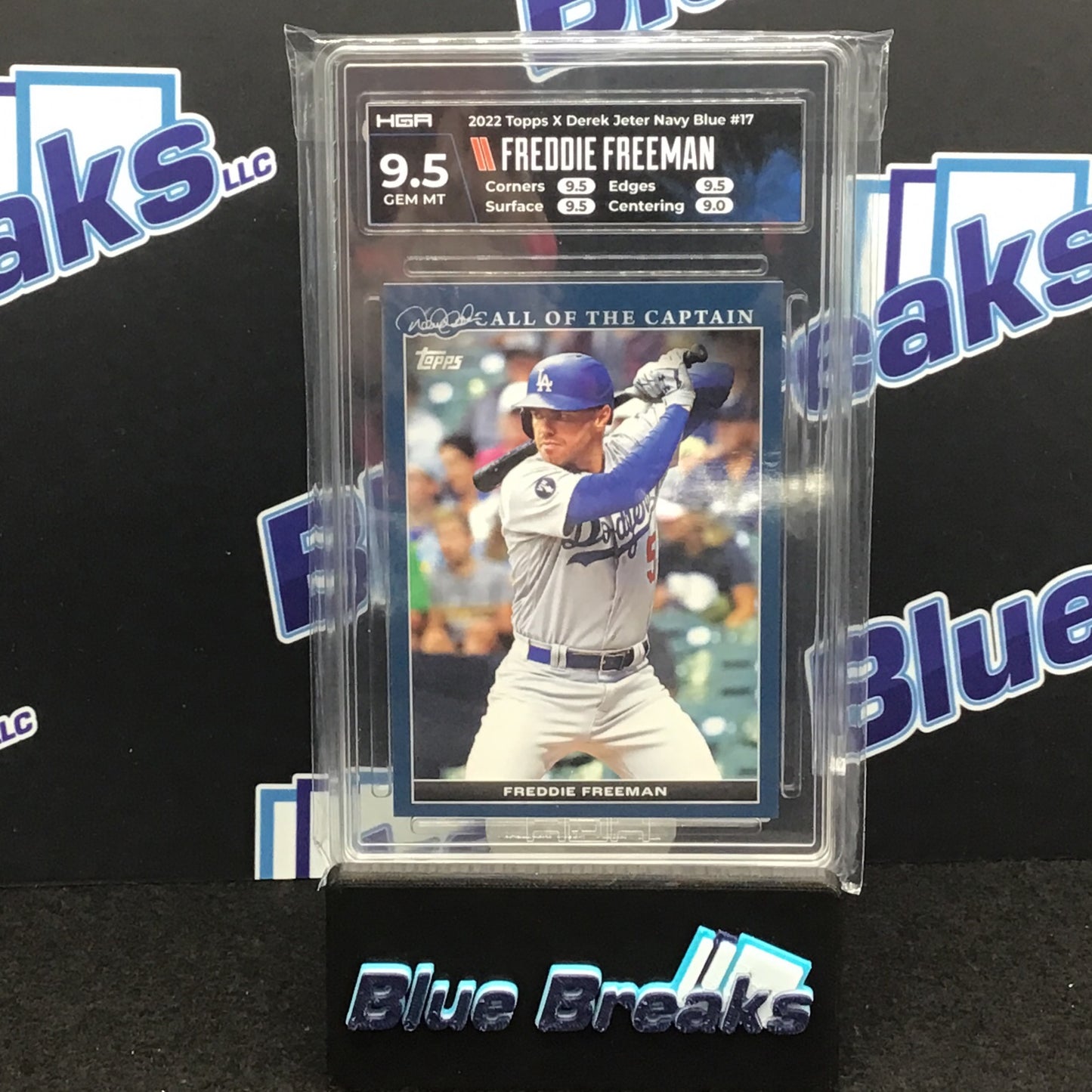 2022 Topps X Derek Jeter - Call of the Captain - Freddie Freeman - #17 - Los Angeles Dodgers HGA 9.5