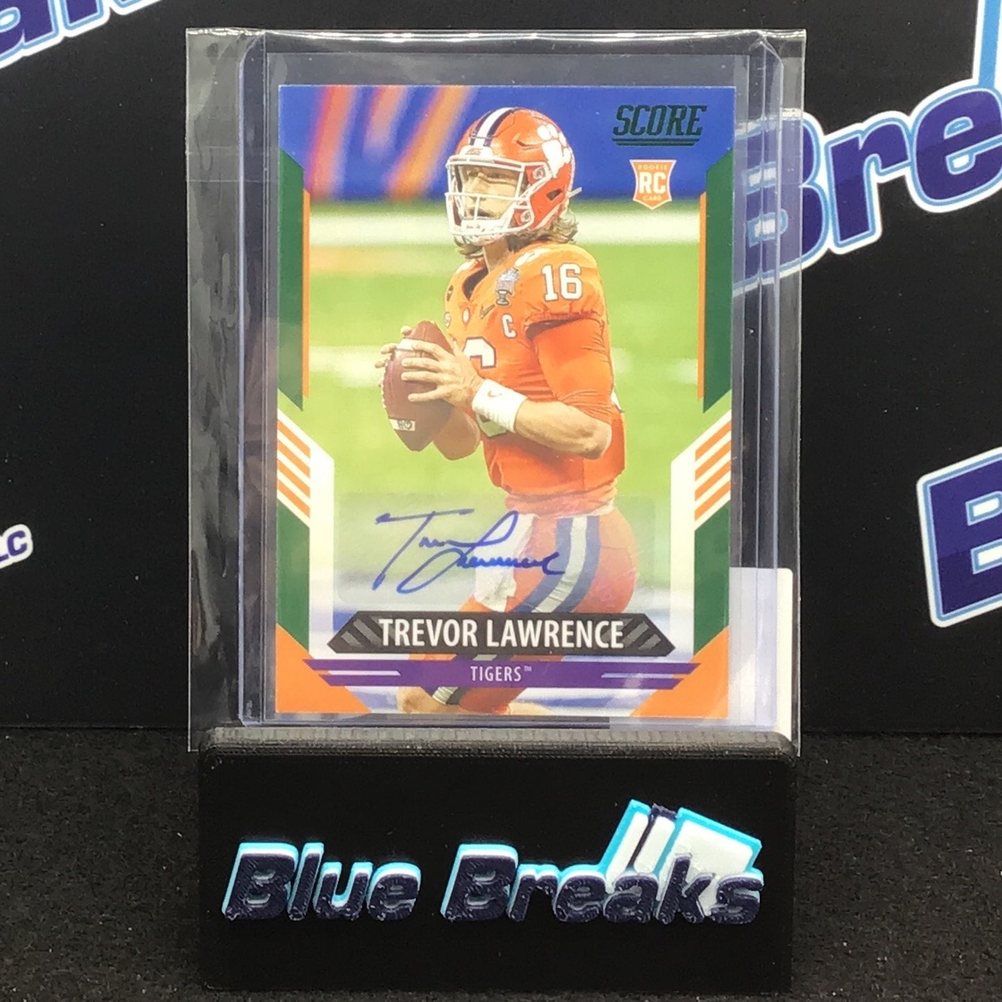 2021 Panini Score Trevor Lawrence auto RC #301 Jaguars