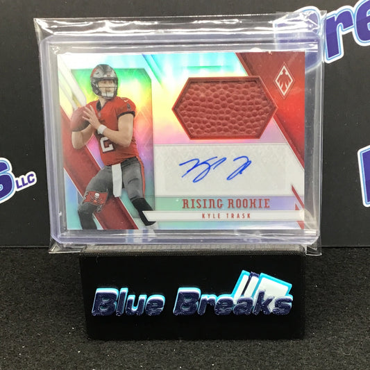 2021 Panini Phoenix Rising Rookie Refractor Kyle Trask auto relic 68/99 RC #RMS-KTR Buccaneers