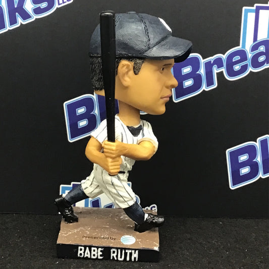 Babe Ruth Bobblehead #4 Box included