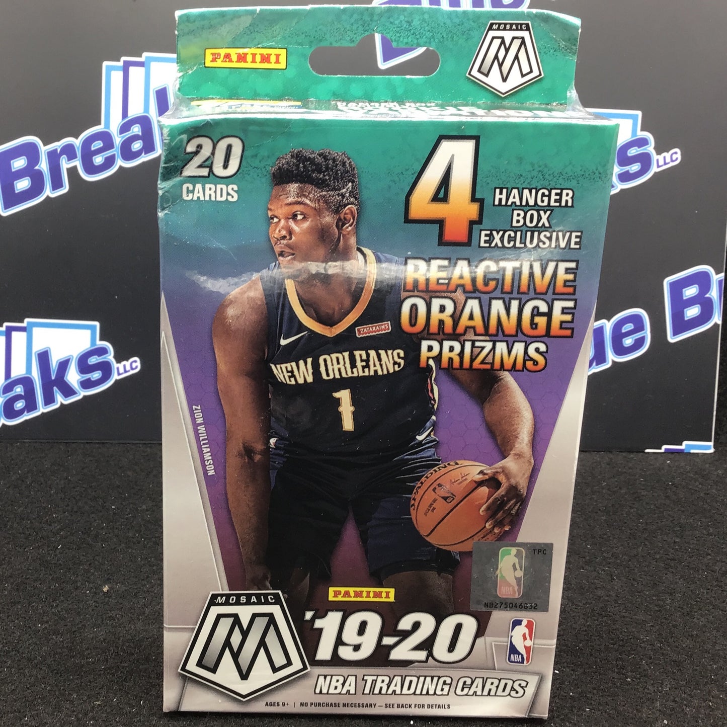 2019-20 Panini Mosaic Hanger