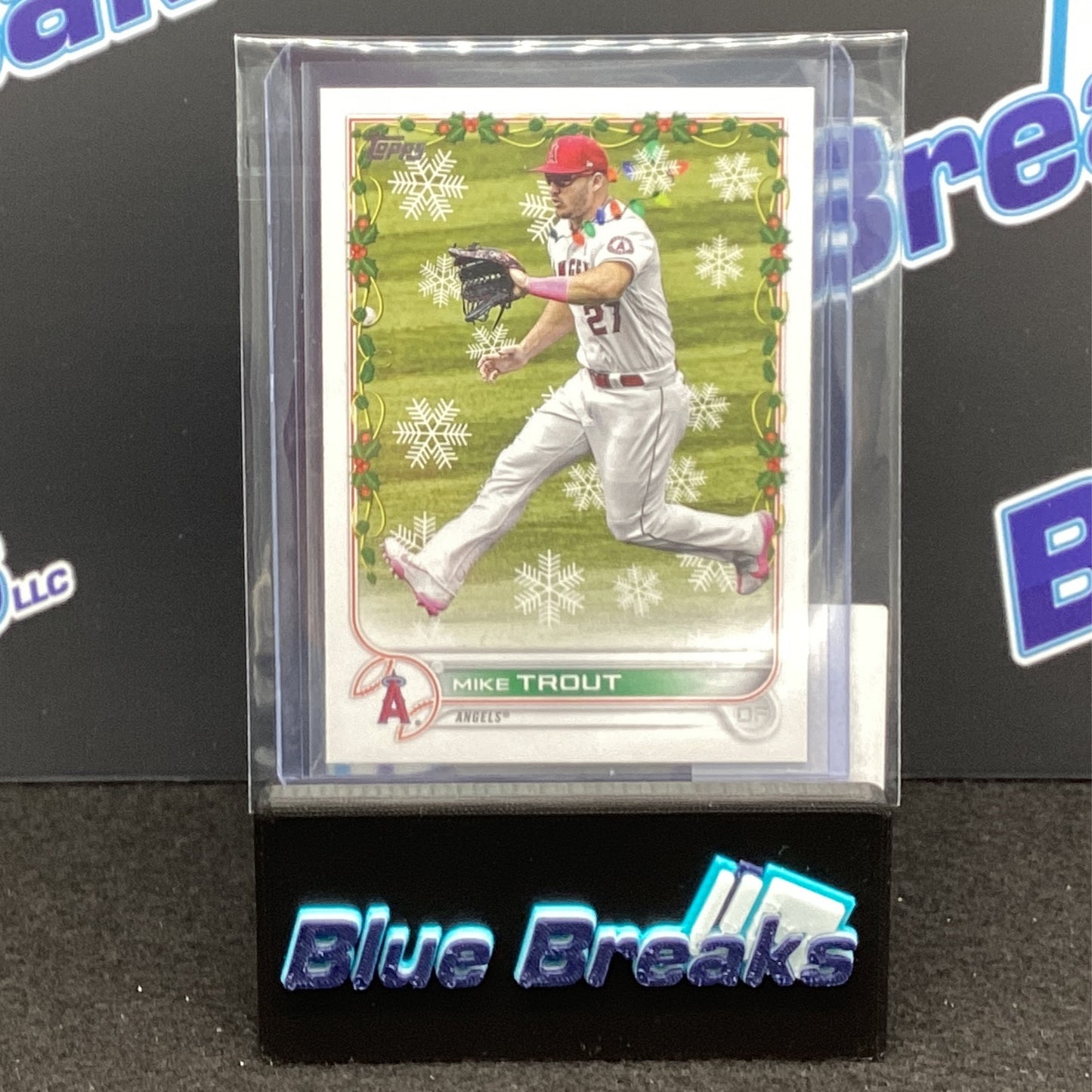 2022 Topps Holiday Mega Mike Trout Variation Christmas Lights #HW50 Angels