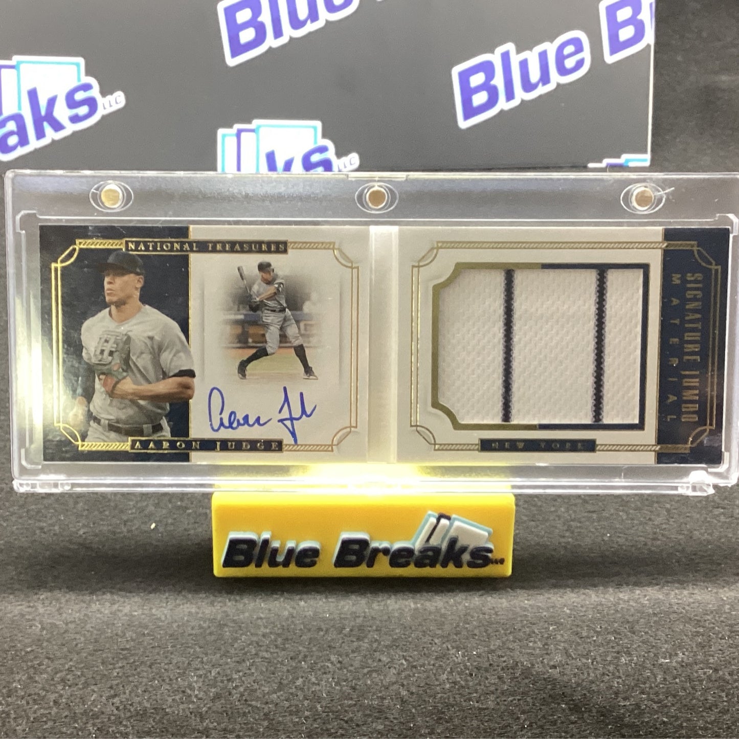 2019 National Treasures - Aaron Judge Booklet 28/49