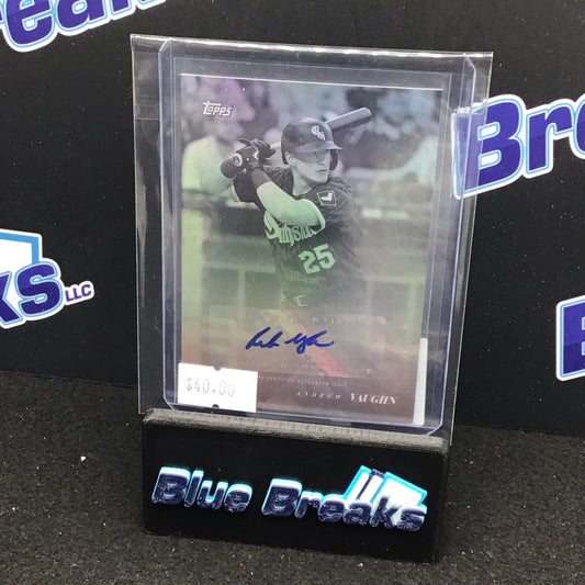 2022 Topps Black & White Rainbow Foil Andrew Vaughn auto 3/5 #3A White Sox