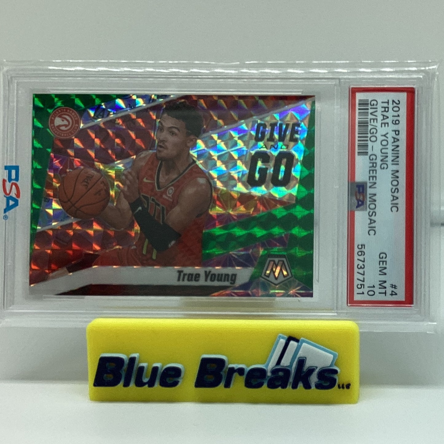 2019 Panini Mosaic - Trae Young Gem 10