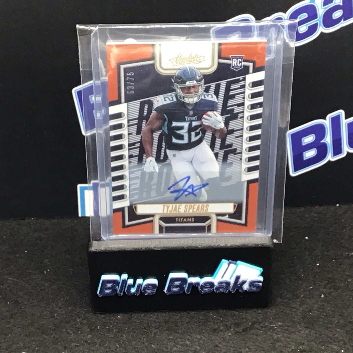 2023 Panini Absolute orange Tyjae Spears auto 63/75 RC #129 Titans