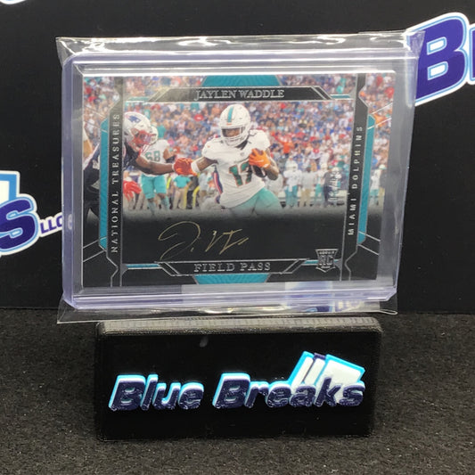 2021 Panini National Treasures - Jaylen Waddle - Field Pass - Gold Auto - Miami Dolphins - 03/99