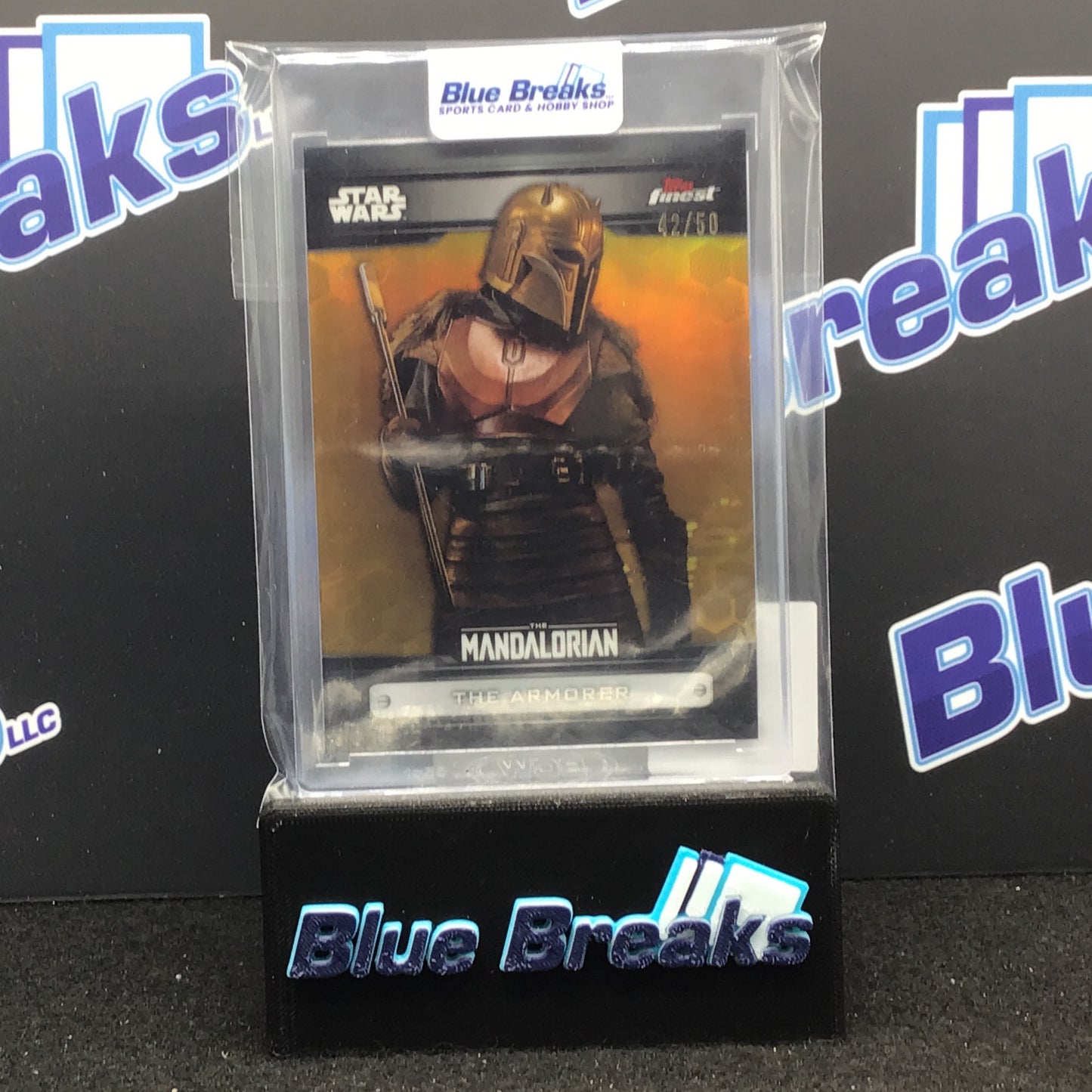 Topps Finest Star Wars the Mandalorian The Armorer 42/50
