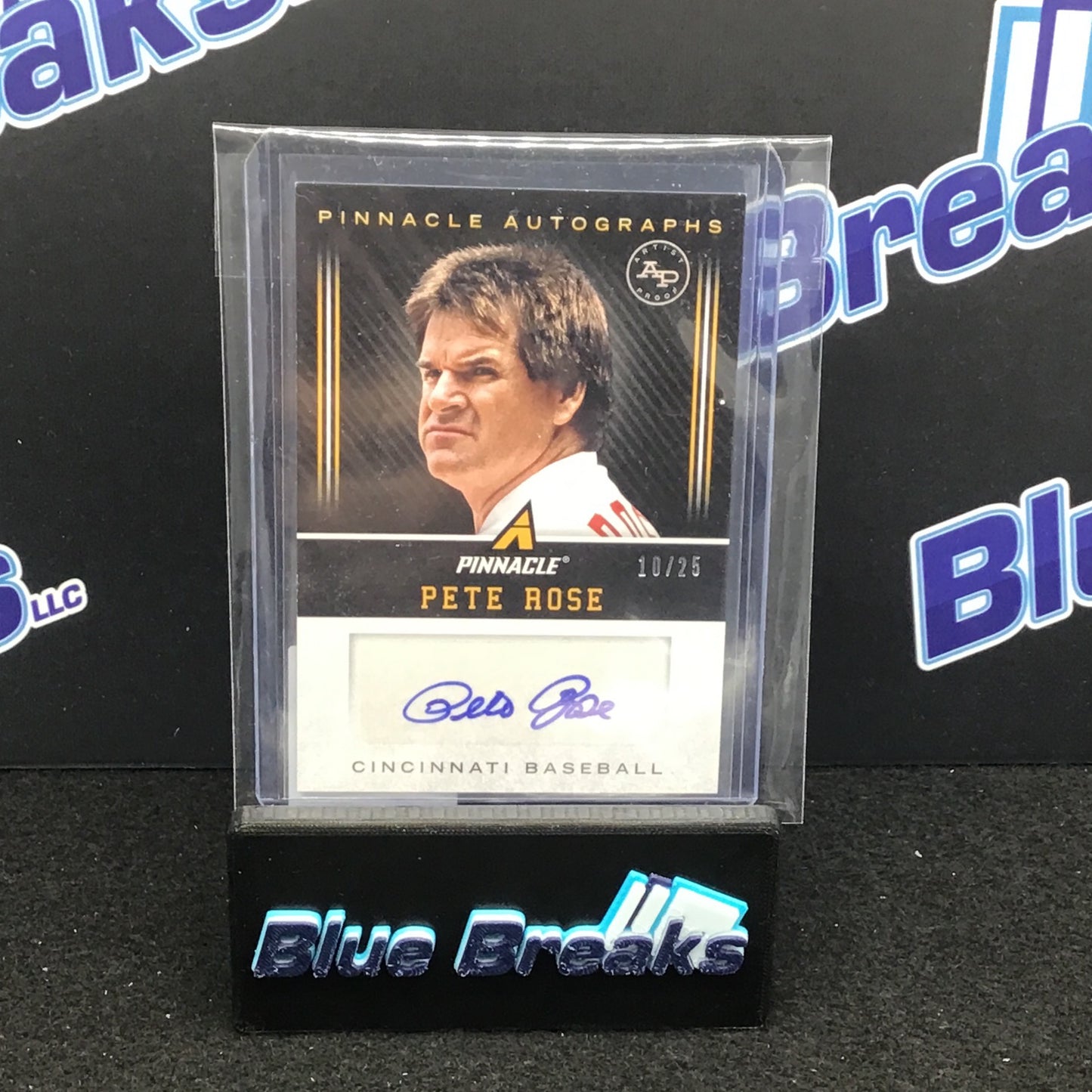 2013 Panini Pinnacle Autographs Pete Rose 10/25 #PR Reds