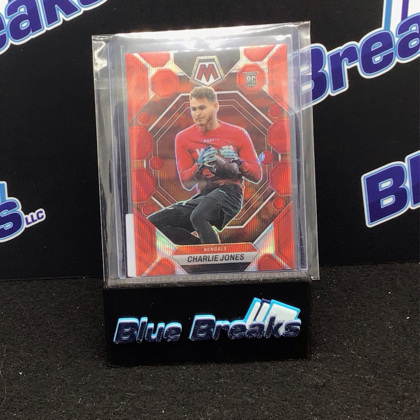 2023 Panini Mosaic Red Wave Charlie Jones 1/9 RC #299 Bengals