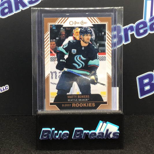 2022-23 Upper Deck Series 1 O-Pee-Chee Matty Beniers #R-9 Kraken