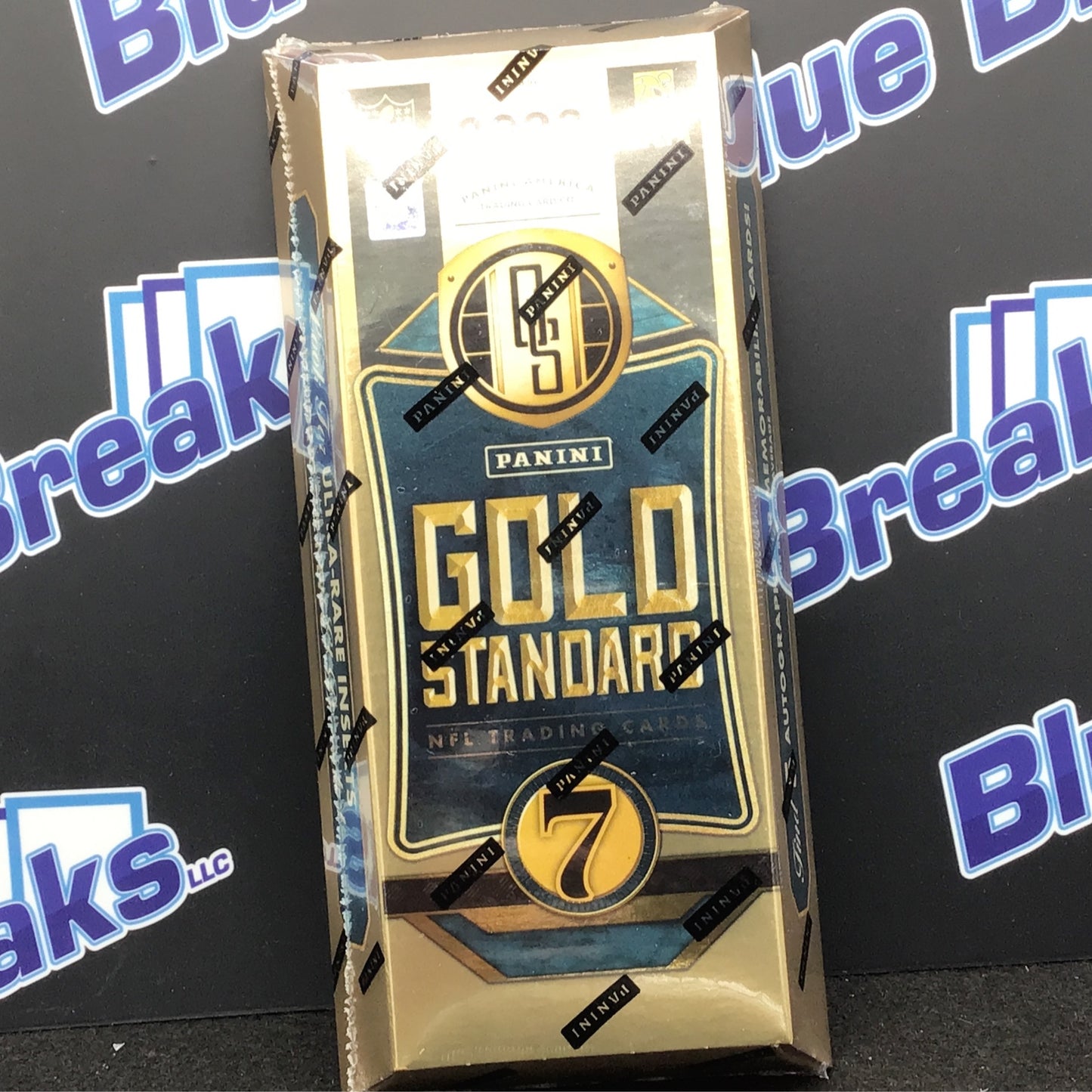 2023 Panini Gold Standard NFL