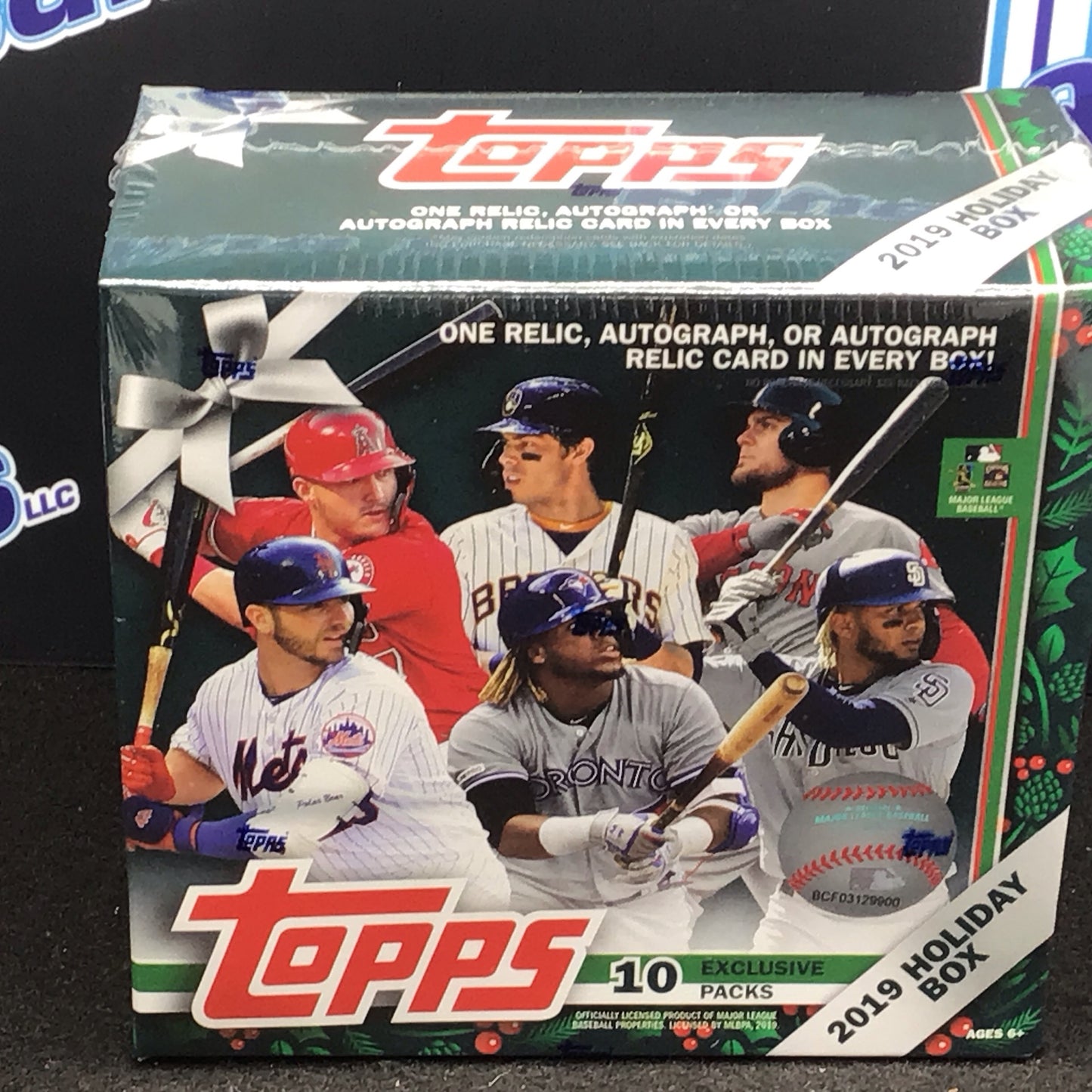 2019 Topps Holiday Mega Box