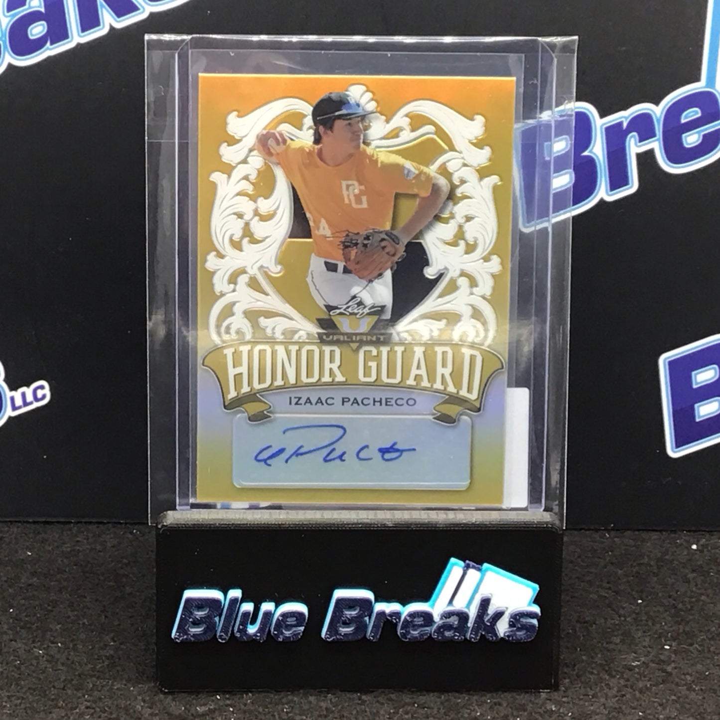 2021 Leaf Valiant gold Honor Guard Izaac Pacheco auto 3/10 #HG-IP1 Tigers