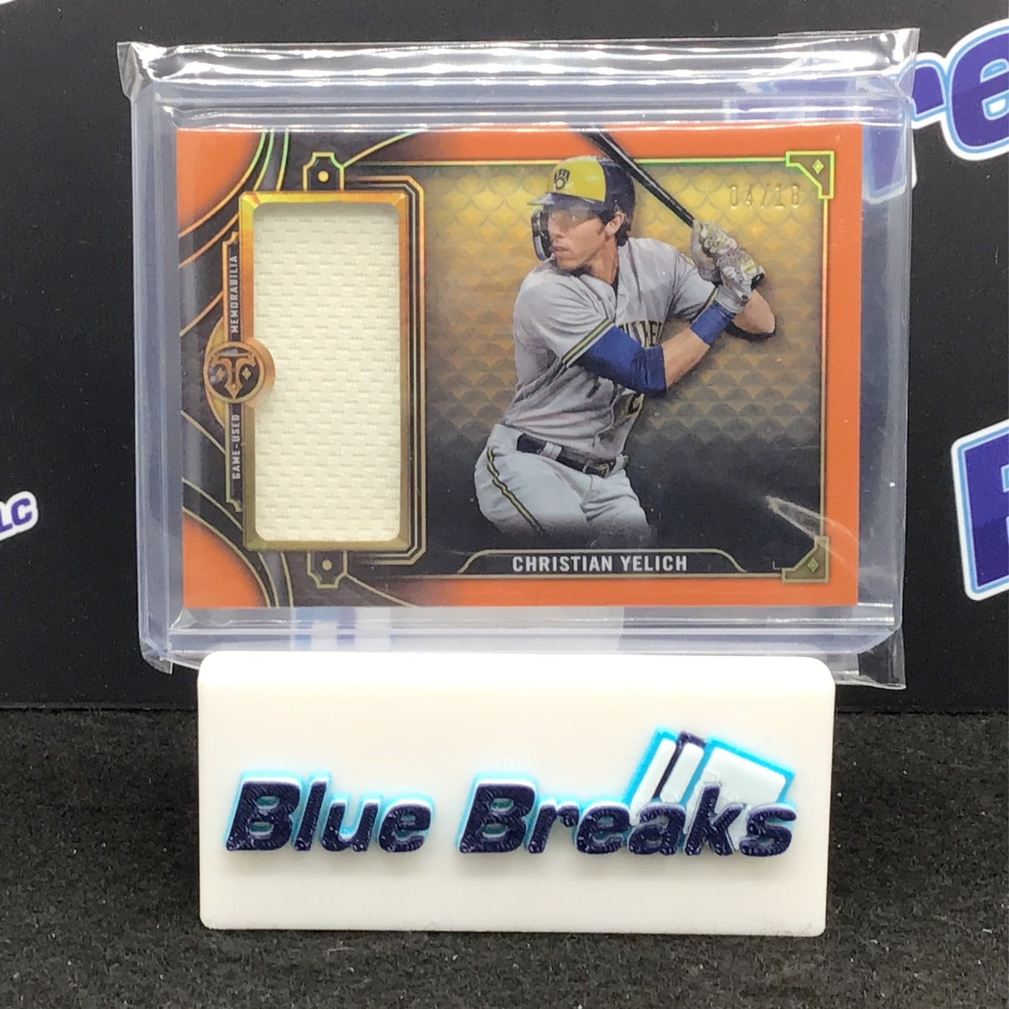 2022 Topps - Triple Threads - Christian Yelich - Jumbo Relic - Milwaukee Brewers - 4/18