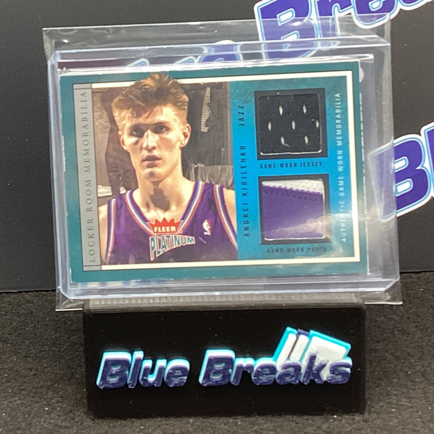 2004 Fleer Platinum Locker Room Memorabilia Andrei Kirilenko dual relic 18/50 #LRMD-AK Jazz