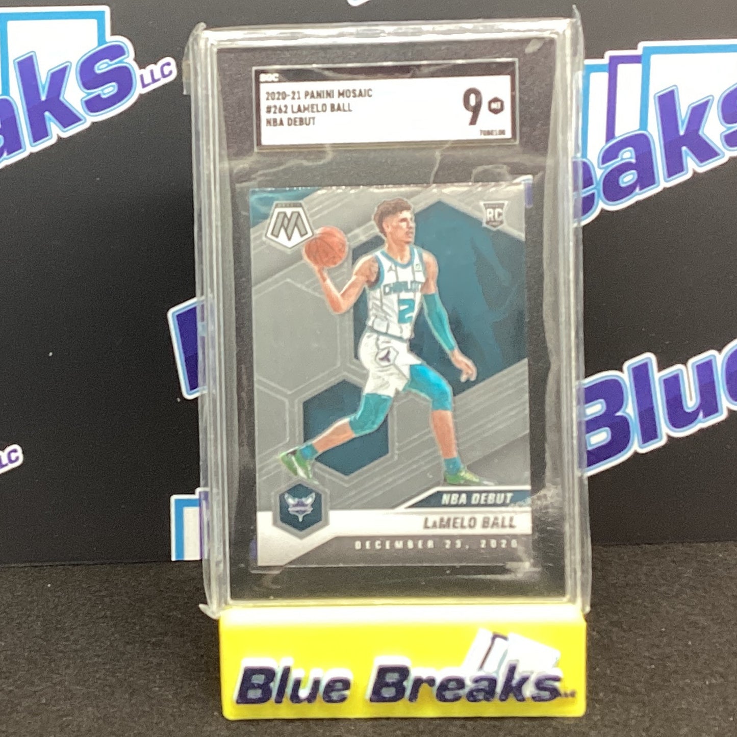 2020-21 Panini Mosaic - Lamelo Ball NBA Debut #262 - SGC 9