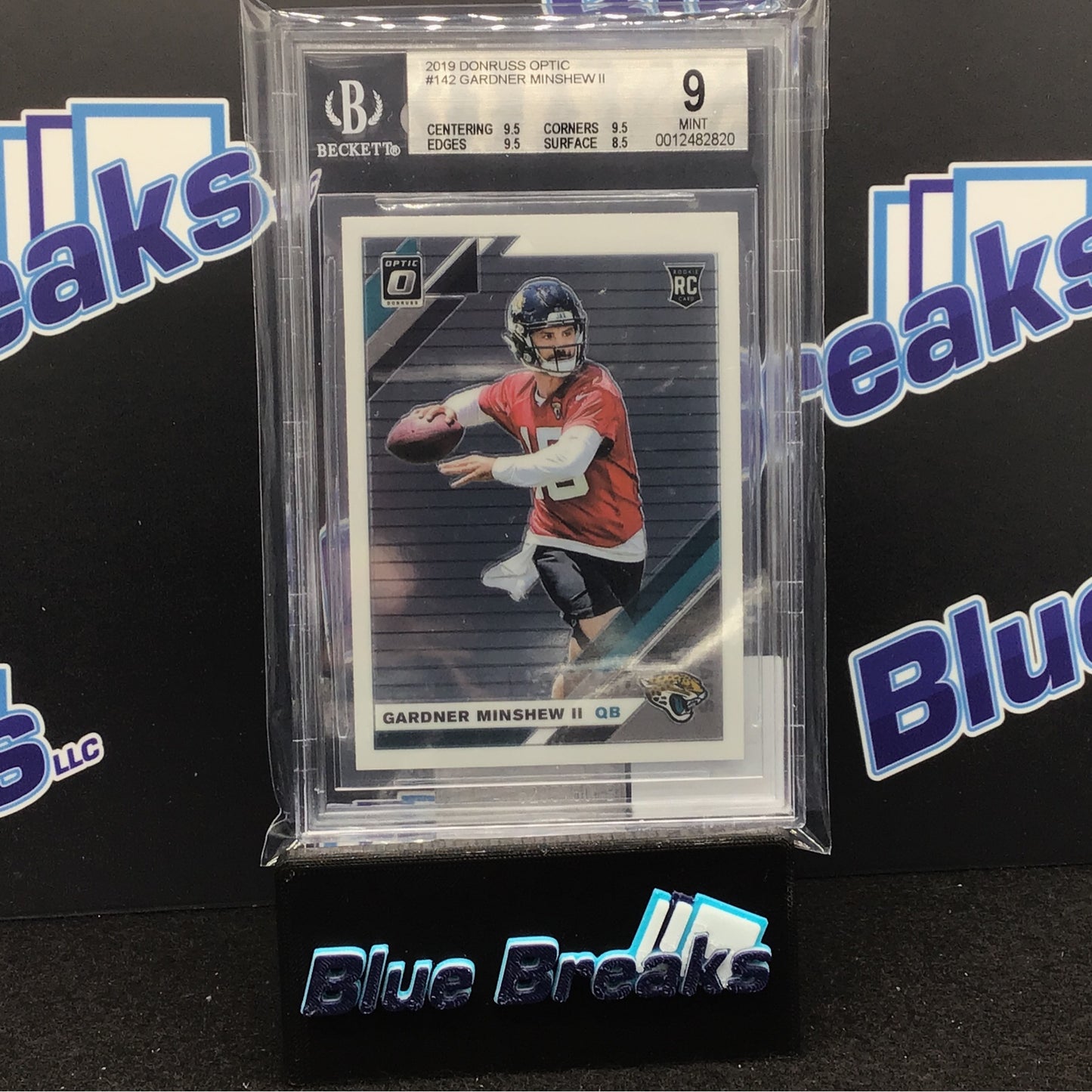 2019 Donruss Optic Gardner Minshew II #142 Beckett 9 Jaguars