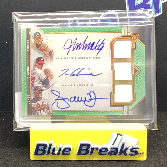 2021 Topps Triple Threads relic combo Smoltz Glavine Jones 17/18