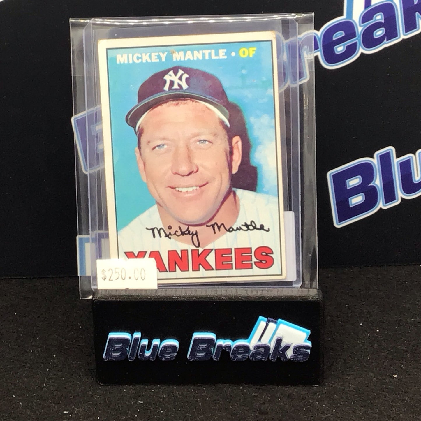 1967 Topps Mickey Mantle #150 Yankees