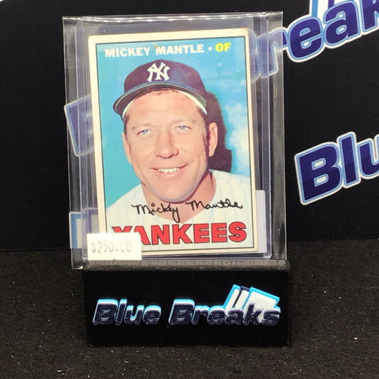 1967 Topps Mickey Mantle #150 Yankees