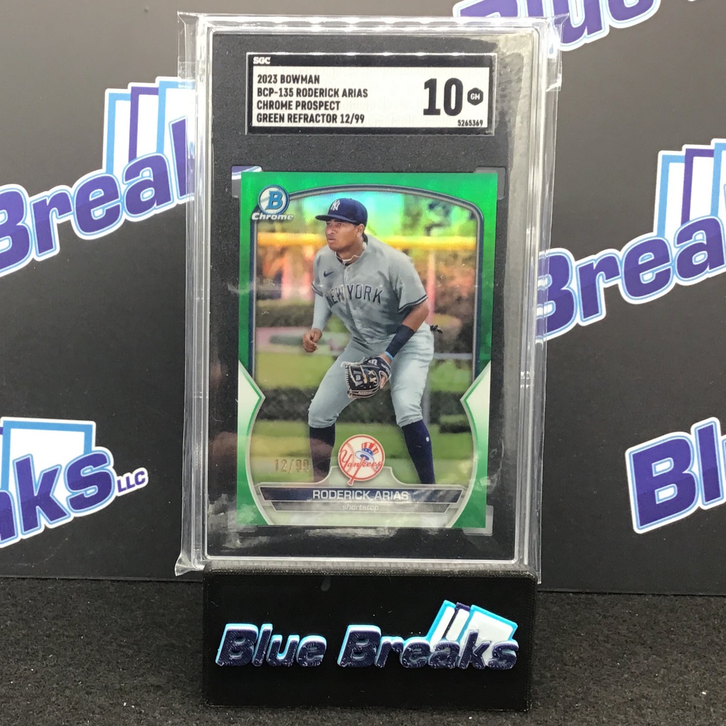 2023 Bowman - Roderick Arias - #BCP135 - Chrome Prospect - Green - 12/99 - Refractor - New York Yankees - SGC 10