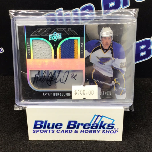 2009-10 Upper Deck Black Patrik Berglund dual jersey patch auto 03/10 #LM-PB Blues