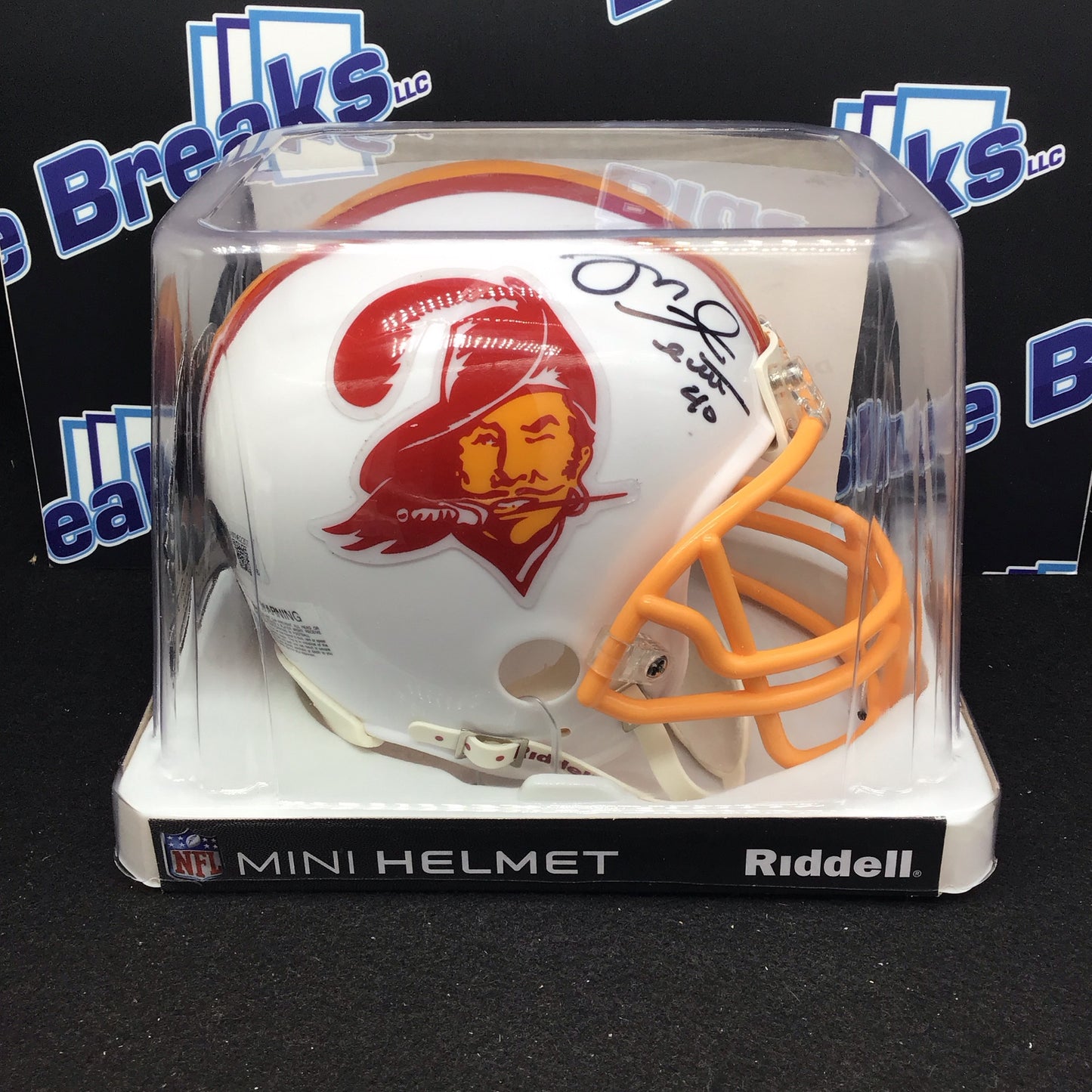 Mini Helment throwback Buccaneers Mike Alstott Beckett COA