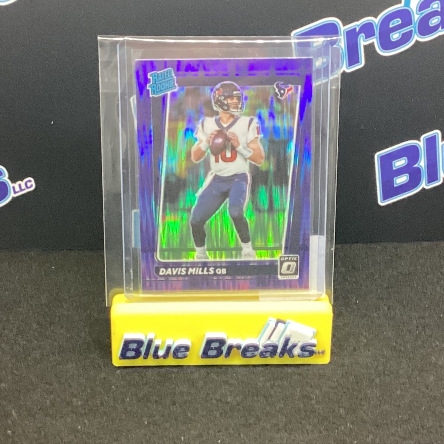 2021 Panini Donruss Optic Davis Mills Purple Shock