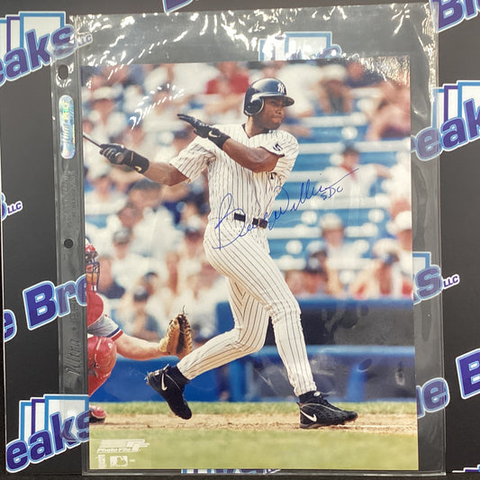 8 x 10 Bernie Williams autograph