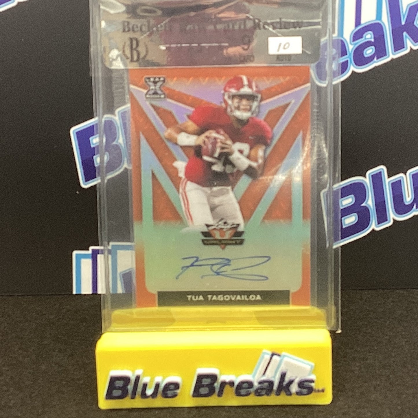 2020 Leaf Valiant - Tua Tagovailoa - 23/50 - Miami Dolphins